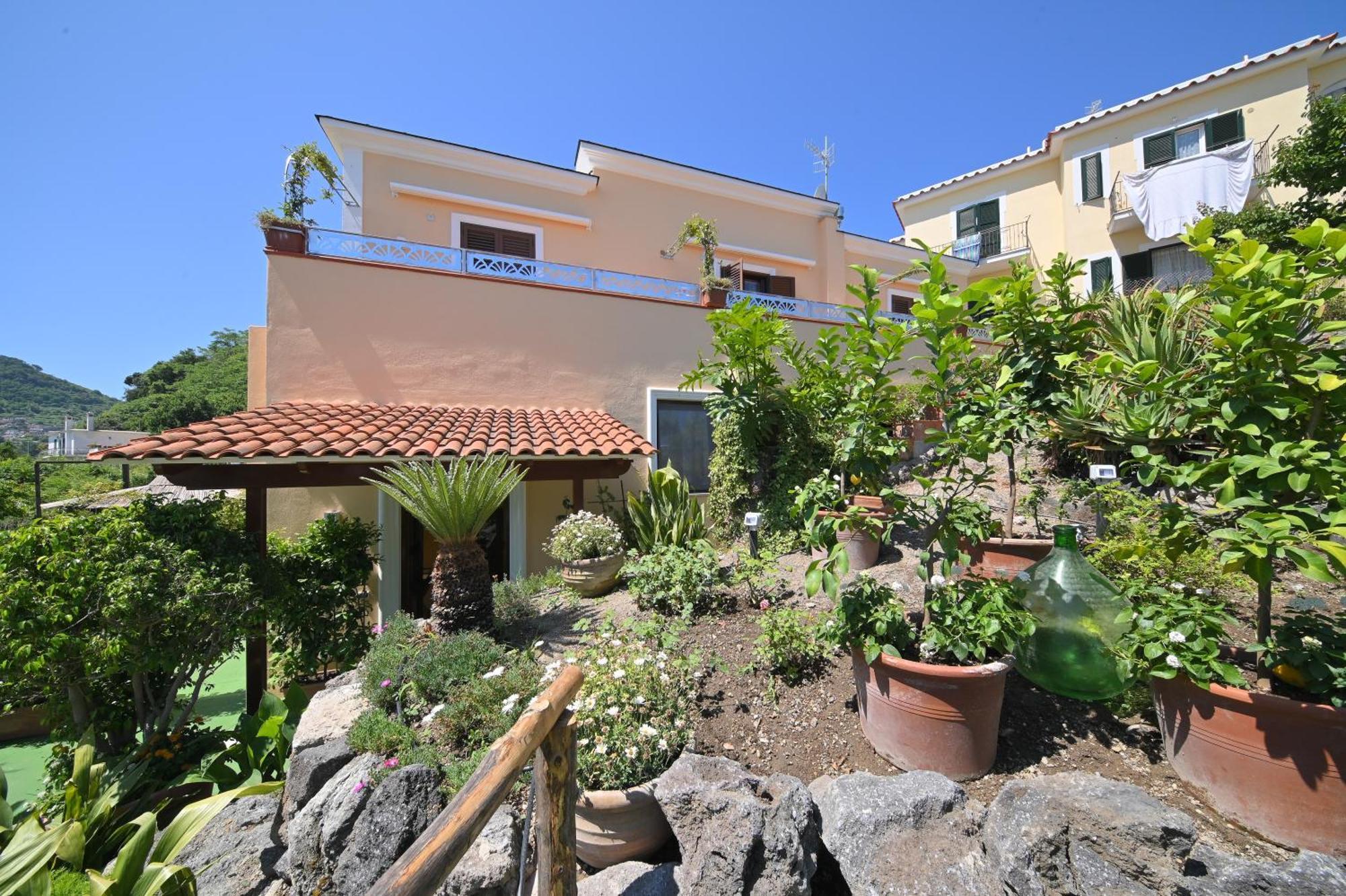 La Rosa - Luxury B&B Ischia Esterno foto